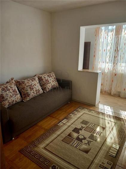 Apartament cu 2 camere decomandat, mobilat în Lipovei