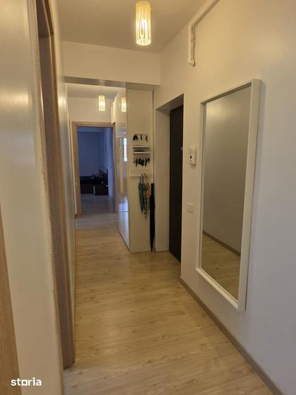 Apartament cu 4 camere în Central