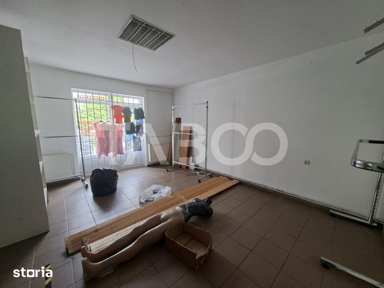 Spațiu comercial, de 72 mp, în Vasile Aaron
