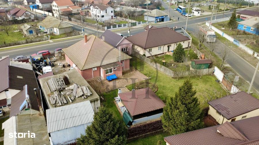 Casă cu 4 camere cu Teren 1054 Mp în Corbu