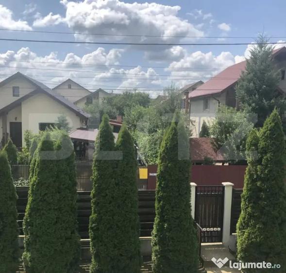 Casă cu 5 camere cu Teren 350 Mp în Central