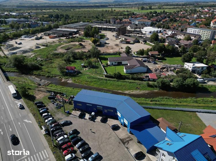 Teren de 3079 mp, în Central