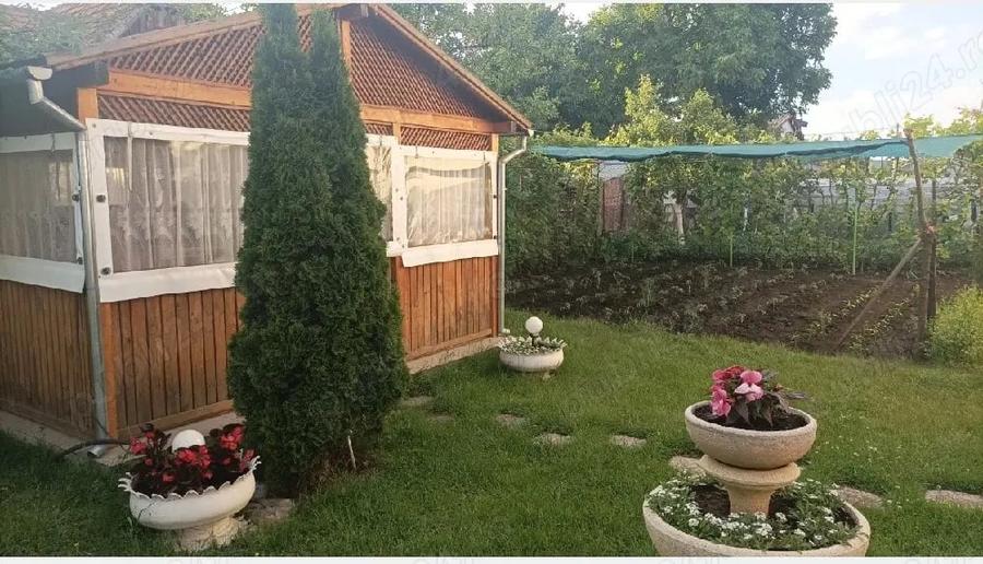 Casă cu 3 camere cu Teren 500 Mp în Central