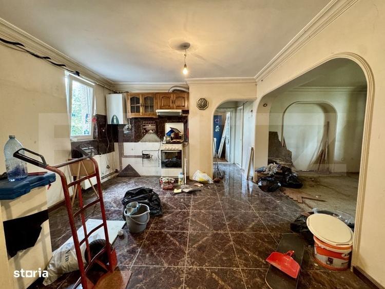 Apartament cu 4 camere în Dâmbu Pietros
