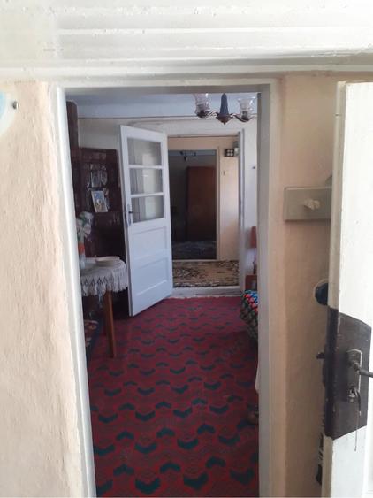 Casă cu Teren 950 Mp în Valea Nucului