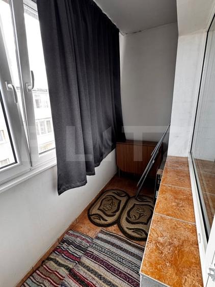 Apartament cu 3 camere decomandat, mobilat în Câmpia Turzii