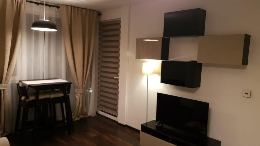 Apartament cu 2 camere decomandat, mobilat în Soarelui