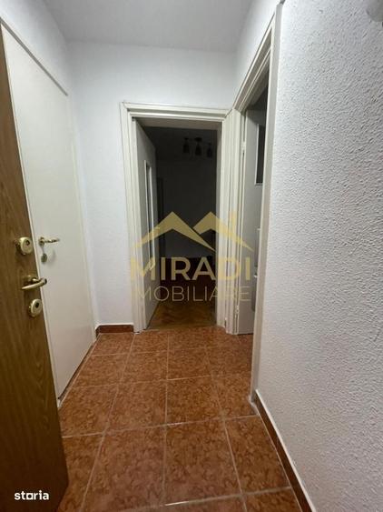 Apartament cu 2 camere semidecomandat în Dorobanți