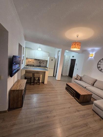 Apartament cu 2 camere semidecomandat în Dumbrăvița