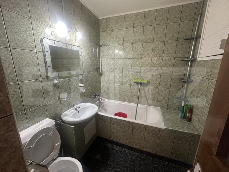 Apartament 3 camere, 70 mp, Micro 16 - 11