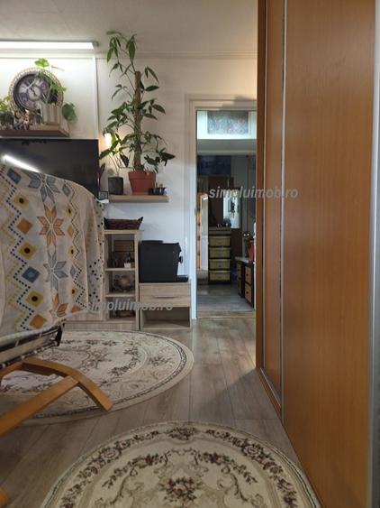 Apartament cu 3 camere decomandat, mobilat în Brâncoveanu