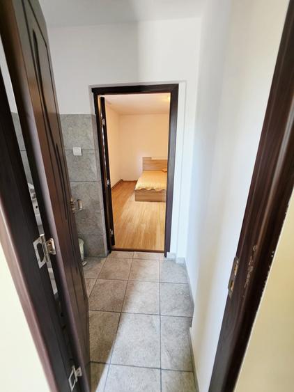 Casă renovată cu 6 camere, teren 557 mp – Berceni, Prahova - 51