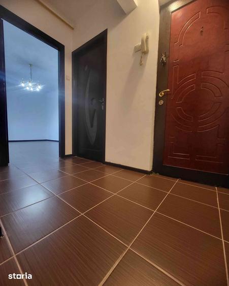 Apartament cu 2 camere decomandat în Șerbănești