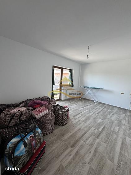 Apartament cu 2 camere decomandat în Gherăiești