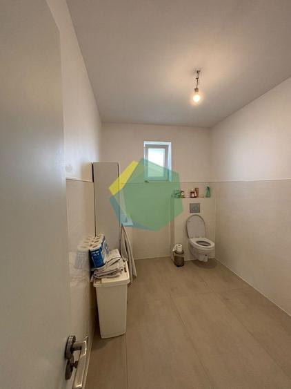Casă individuală cu 4 camere cu Canalizare în Jilava