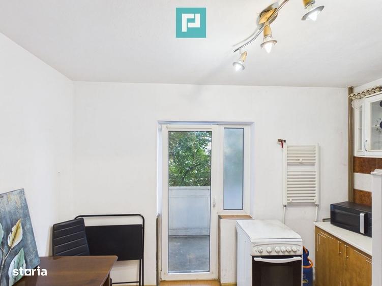Apartament cu 3 camere decomandat în Sântandrei