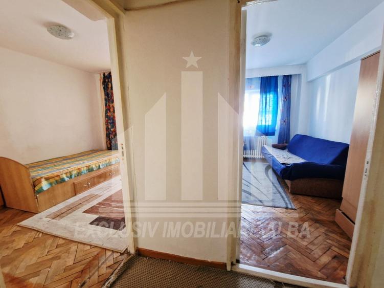 Apartament cu 3 camere decomandat, mobilat în Cetate