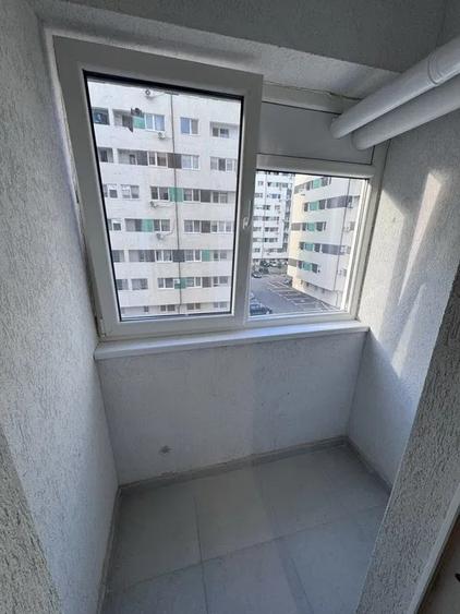 Garsonieră decomandată în Militari