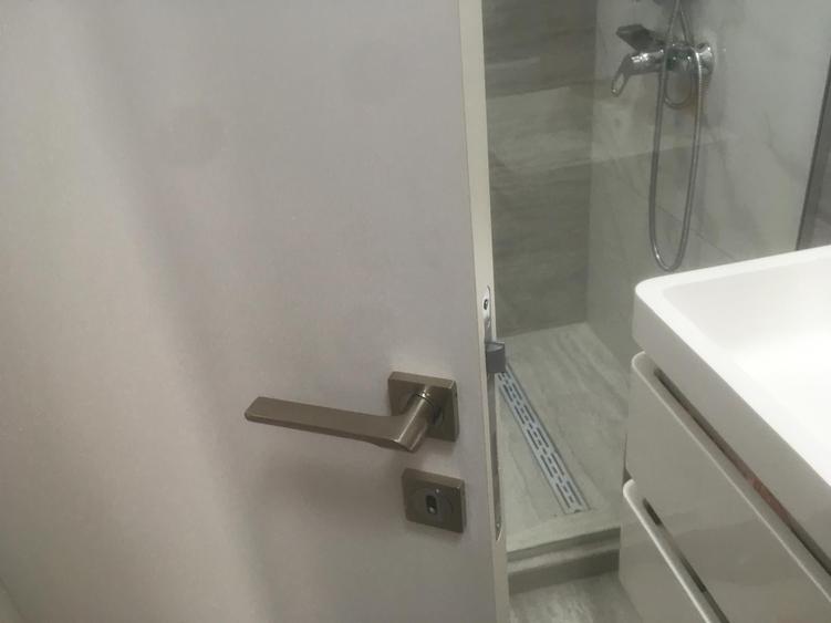 Apartament cu 2 camere decomandat în Panduri