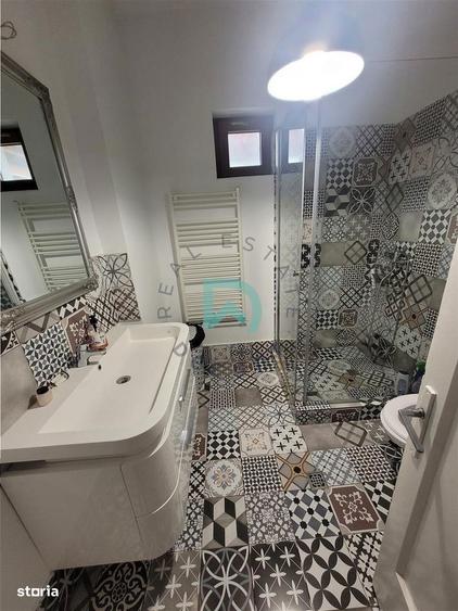 Casă cu 3 camere cu Teren 2544 Mp în Bunloc