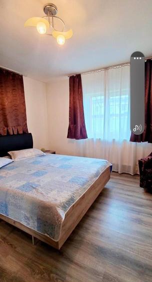 Casă cu 3 camere cu Teren 500 Mp în Traian