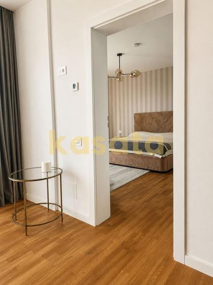 Duplex cu 6 camere cu Canalizare în Nord