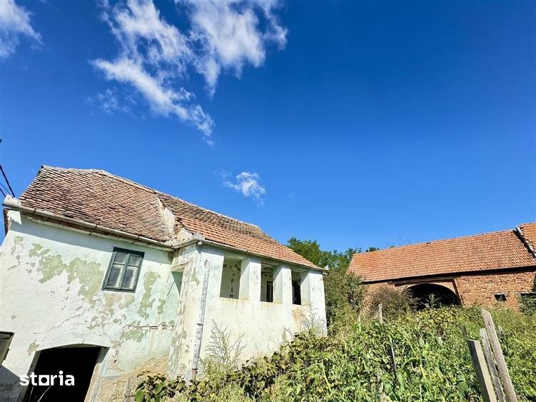 Casă cu 2 camere cu Teren 1278 Mp în Ludoș