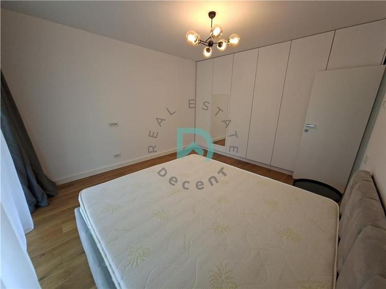 Apartament cu 3 camere decomandat în Drumul Poienii