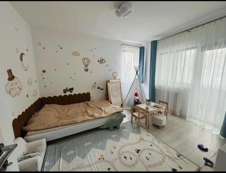 Apartament cu 3 camere,parcare,zona Vivo - 5