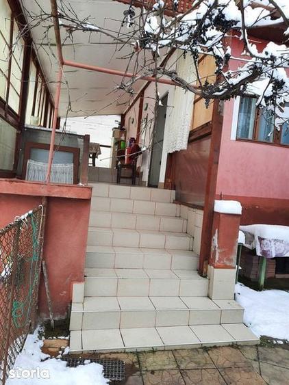 Casă cu 3 camere cu Teren 156 Mp în Bretea Română