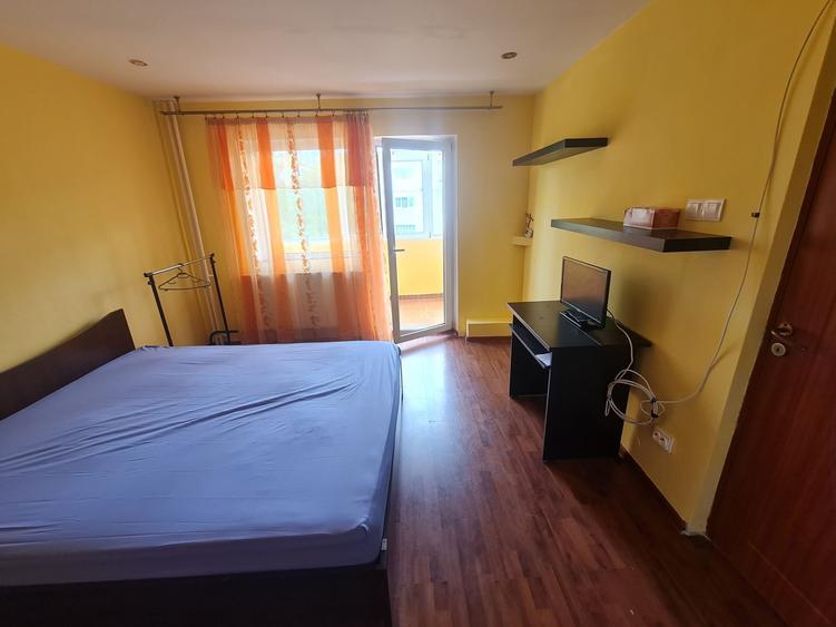 Garsonieră decomandată în Valea Moșneagului