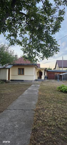 Casă cu 3 camere cu Teren 1125 Mp în Șerbănești