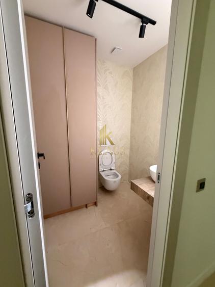 Apartament cu 4 camere decomandat în Iancu Nicolae