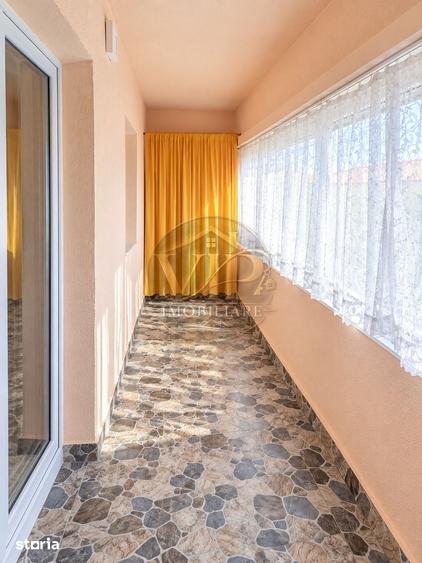 Apartament cu 5 camere în Cetate
