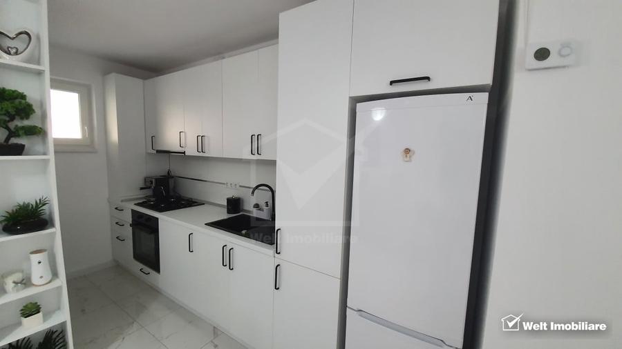 Apartament cu 3 camere semidecomandat, mobilat în Florești