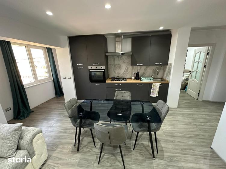 Apartament cu 3 camere decomandat în Ultracentral
