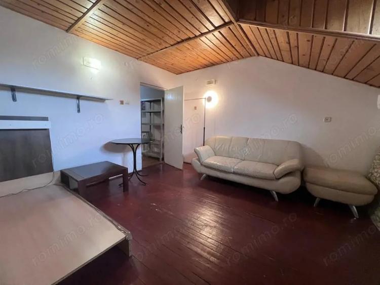 Garsonieră nedecomandată în Micul Dallas