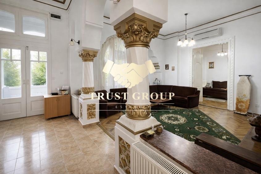 Apartament cu 3 camere circular, mobilat în Calea Victoriei