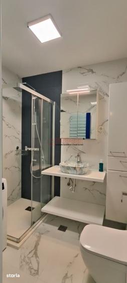 Apartament cu 3 camere în Olteniței