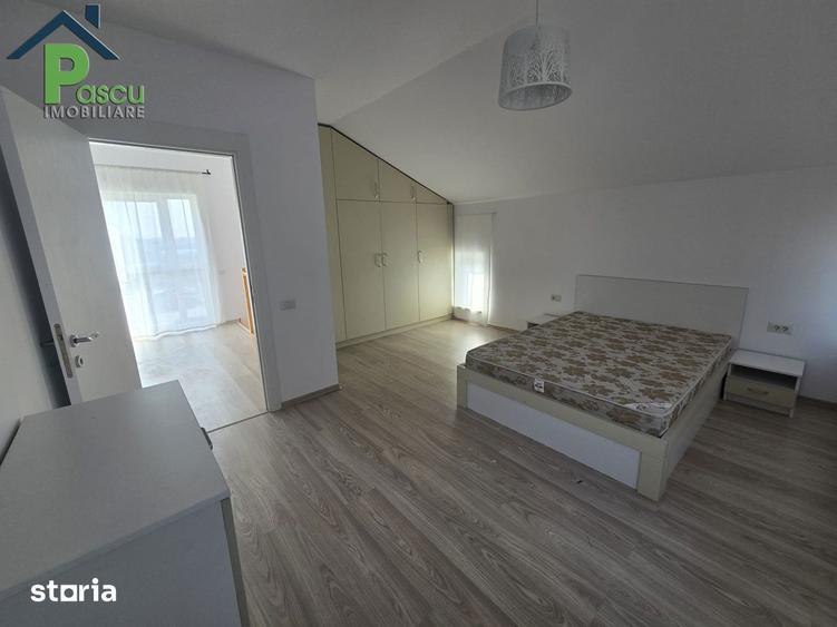 Casă cu 4 camere cu Canalizare în Central