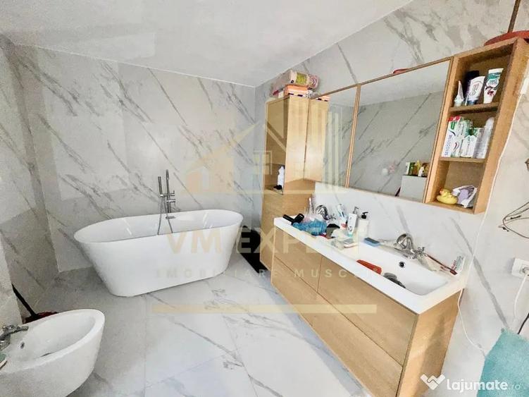 Casă cu 5 camere cu Teren 1362 Mp în Dragoslavele