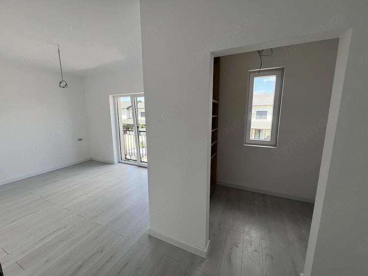Casă cu 4 camere cu Teren 250 Mp în Chișoda