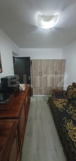 Apartament cu 3 camere semidecomandat, mobilat în Vatra Dornei