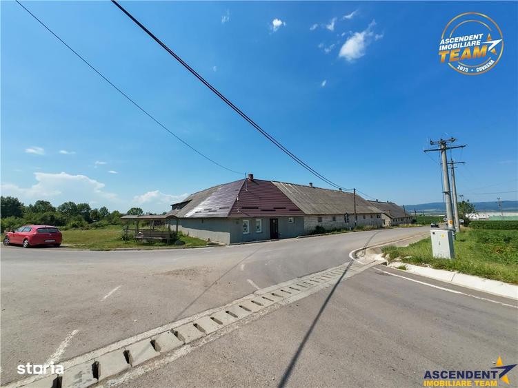 Casă cu 5 camere cu Teren 1170 Mp în Ghidfalău