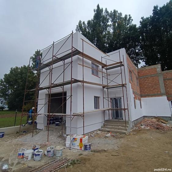 Casă cu 3 camere cu Teren 300 Mp în Rădăuți