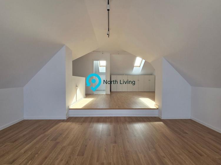 Duplex cu 5 camere cu Canalizare în Nord-Vest