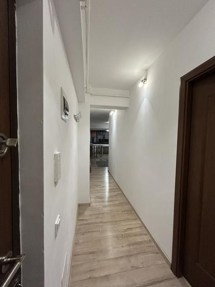 Apartament cu 3 camere decomandat în Gară