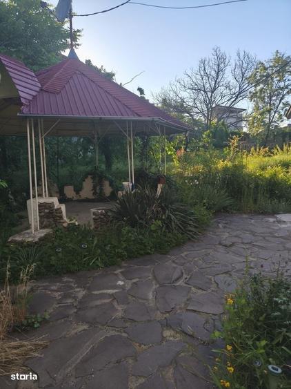 Casă cu 3 camere în Central