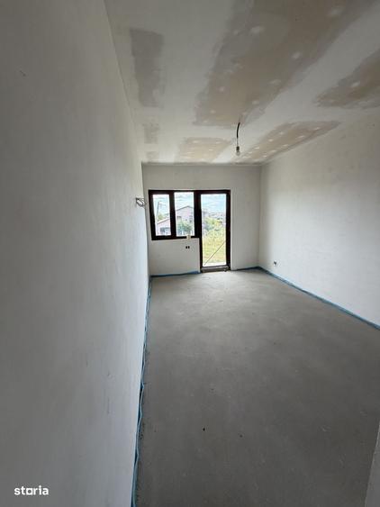 Casă cu 4 camere cu Teren 335 Mp în Central