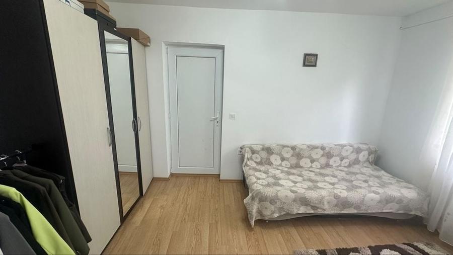 Apartament cu 2 camere semidecomandat în City Park Mall